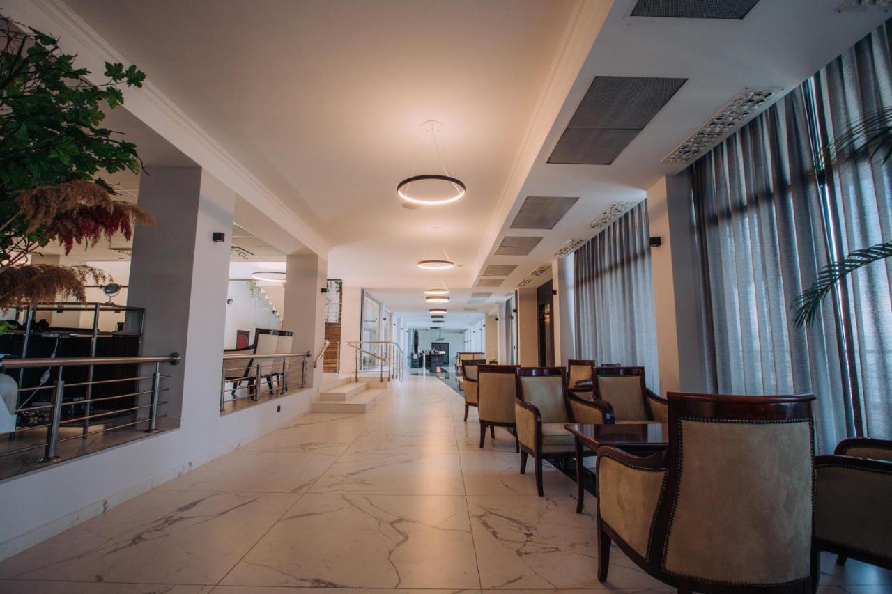 Inex Olgica Hotel & Spa オフリド エクステリア 写真