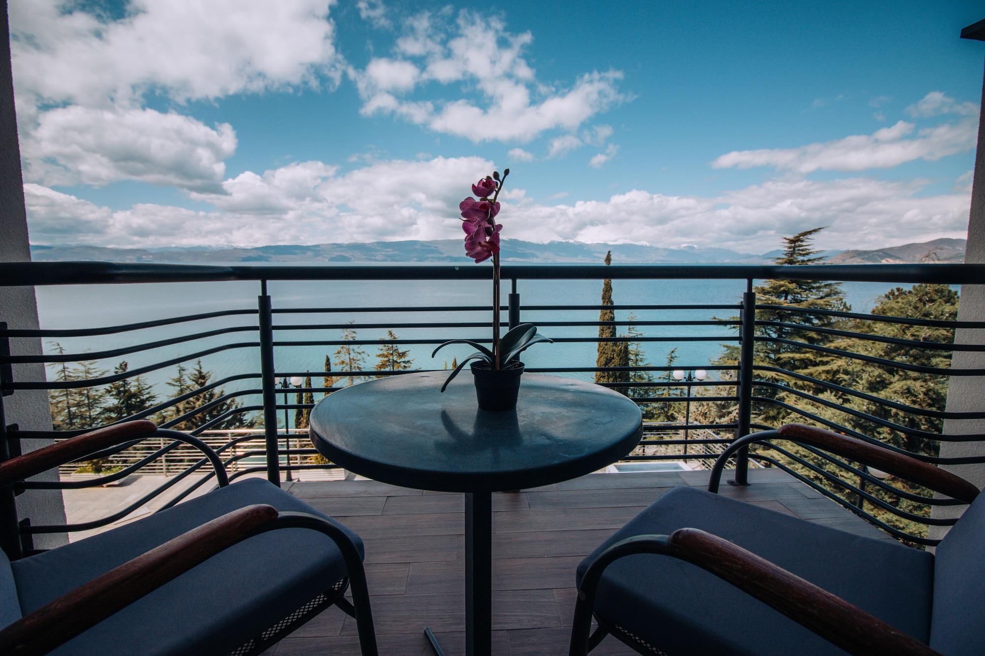 Inex Olgica Hotel & Spa オフリド エクステリア 写真