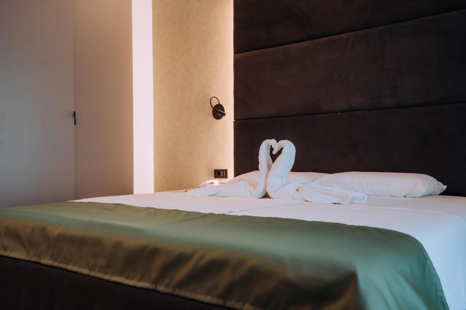 Inex Olgica Hotel & Spa オフリド エクステリア 写真