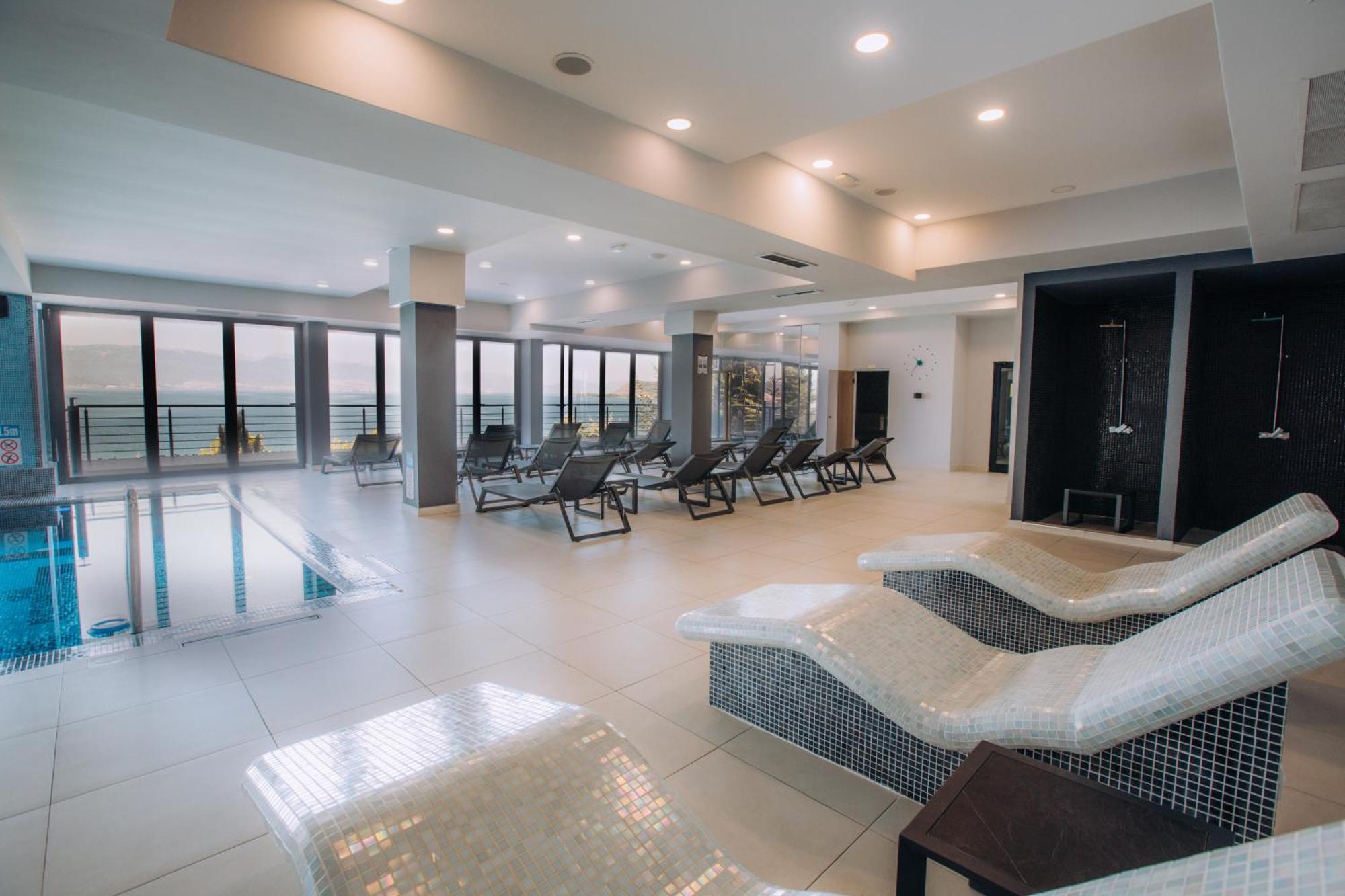 Inex Olgica Hotel & Spa オフリド エクステリア 写真